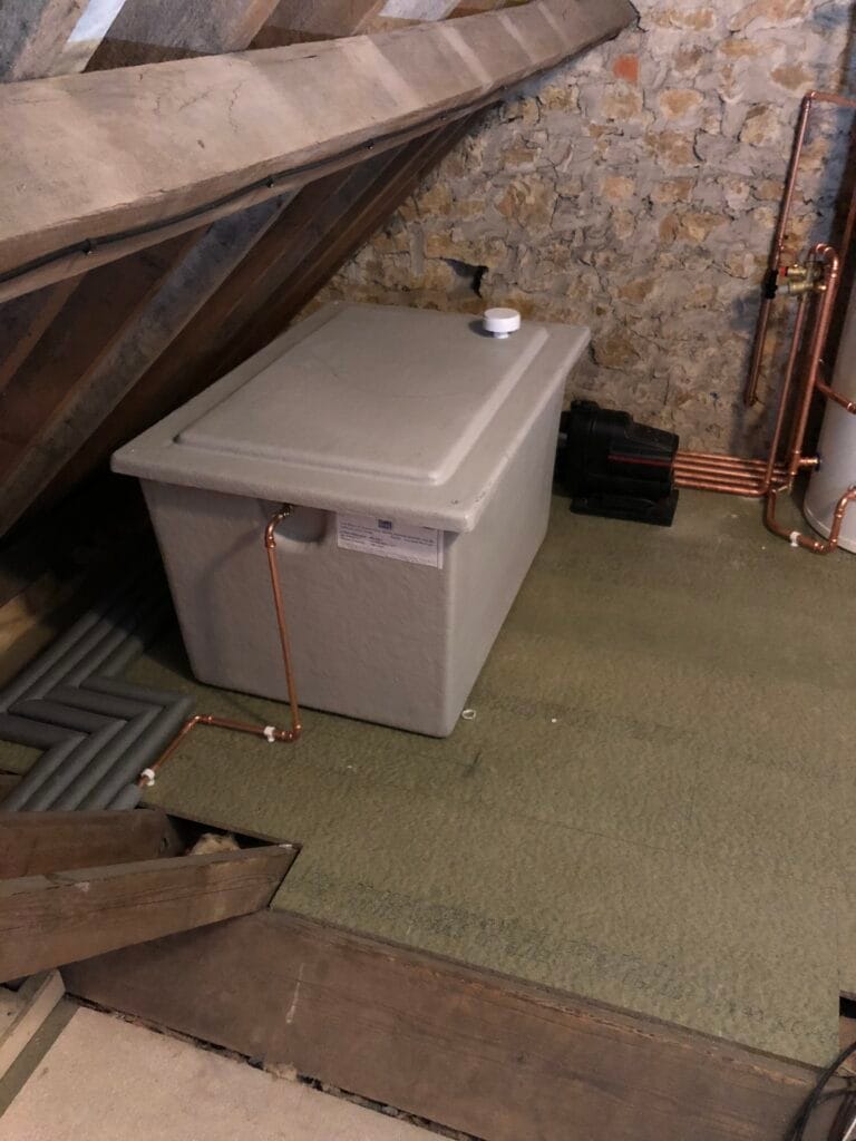 Oxyplumb hot-water and plumbing installation in uffington