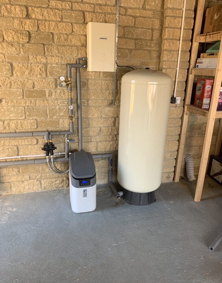 Stuart Turner Mainsboost system with accumulator vessel and Monarch water softener